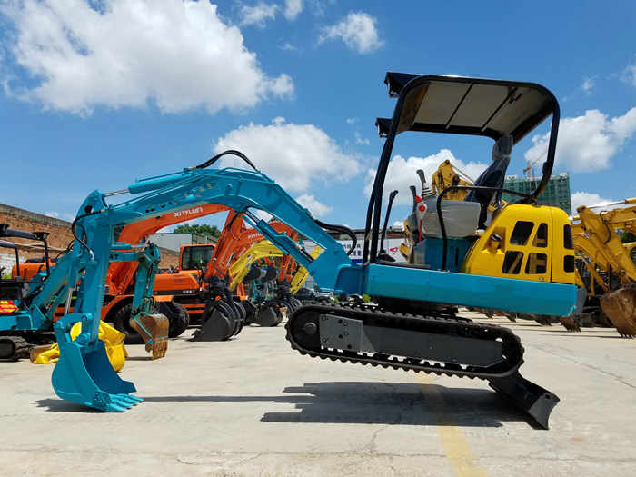 小型35挖掘機(jī)圖片