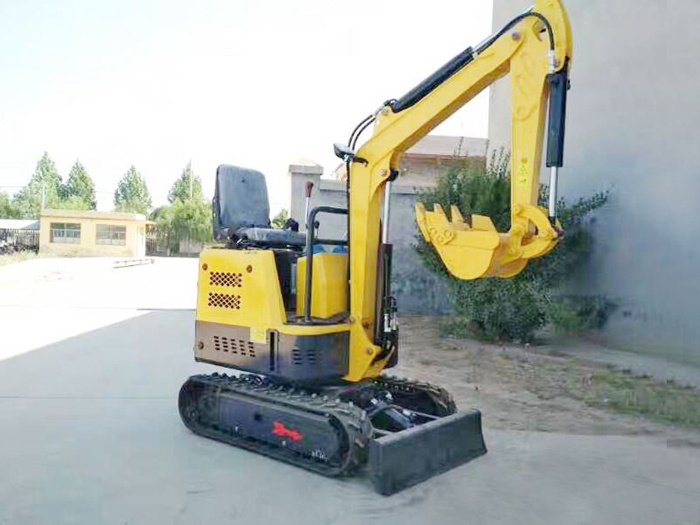 室內(nèi)使用的小型挖掘機